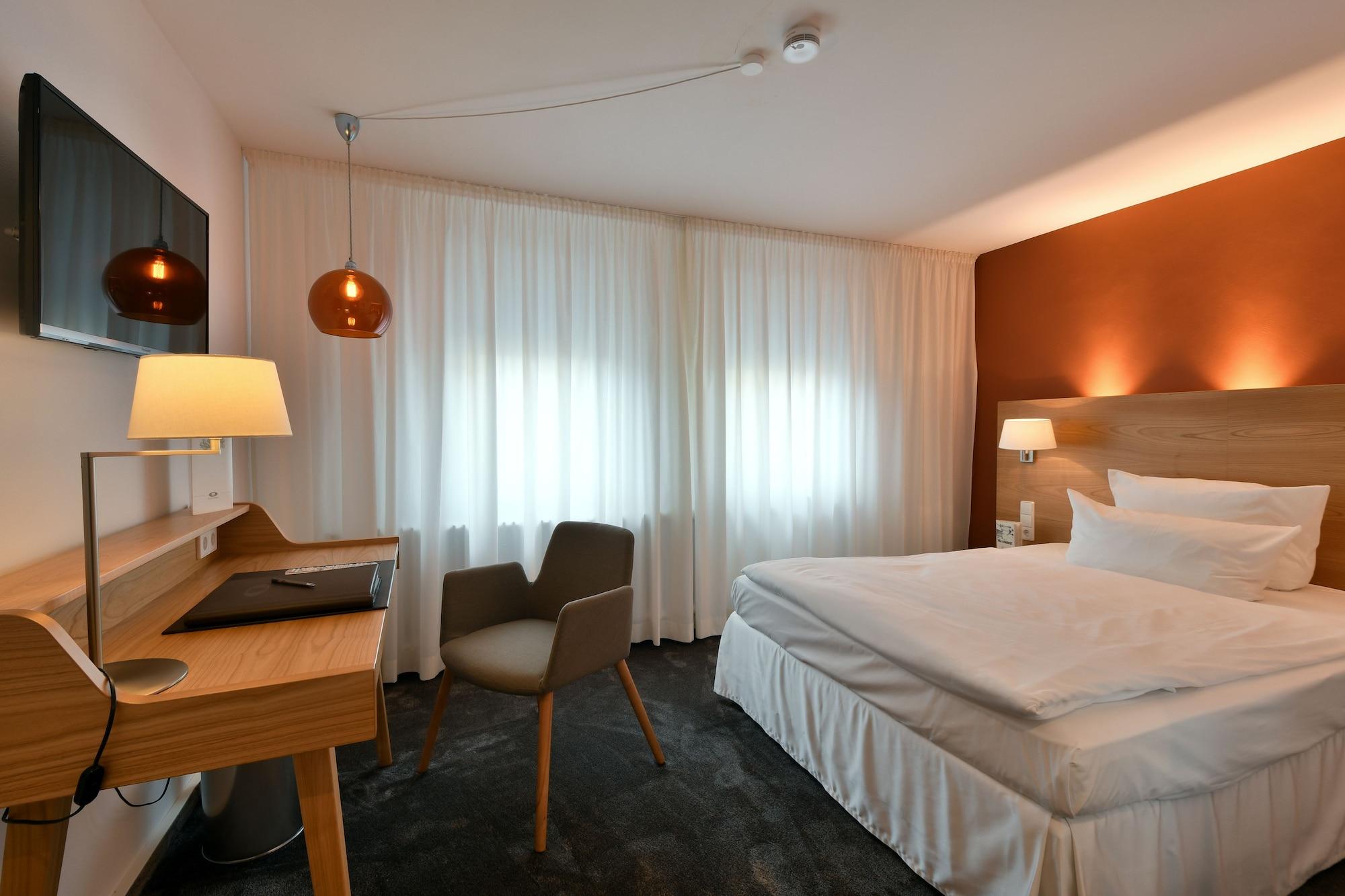 Hotel Adler Asperg Dış mekan fotoğraf