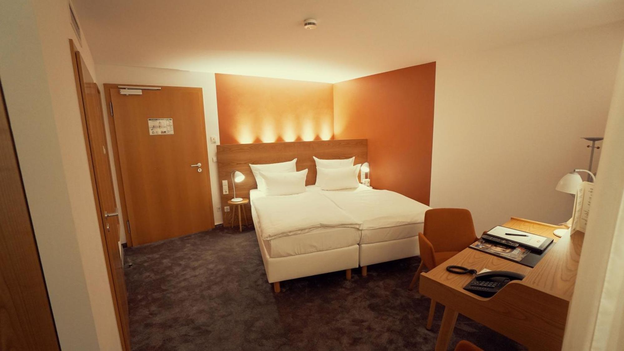 Hotel Adler Asperg Dış mekan fotoğraf