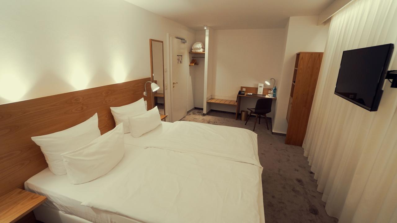 Hotel Adler Asperg Dış mekan fotoğraf